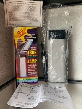NIB Ott-Lite TrueColor Folding Compact Adjustable Task Desk Craft Lamp